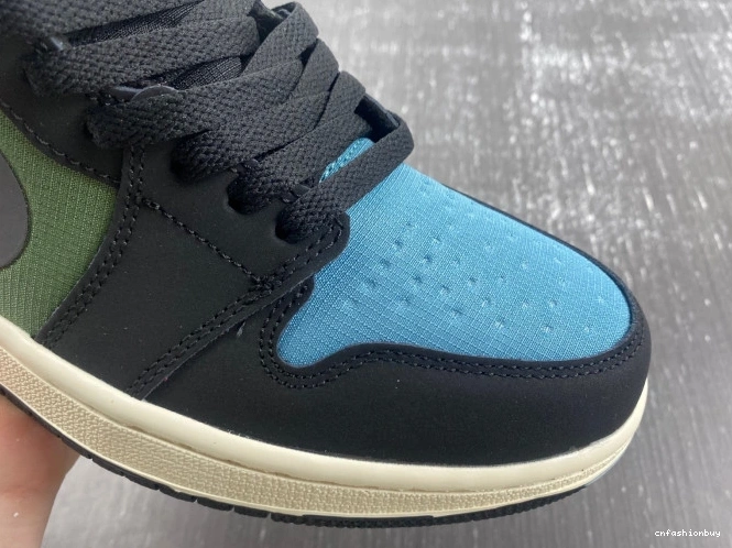 J 1 DB2889-003 Olive Jordan Air Gore-Tex Sky Light Element 0729